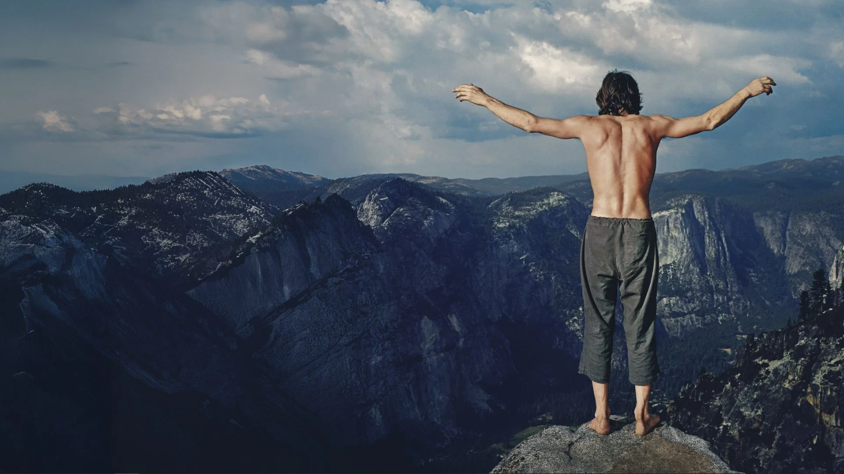 The Dark Wizard 1. Sezon 1. Bölüm